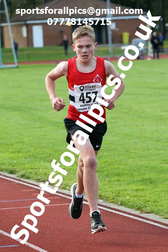 3000 metres, NECAA Open Meeting, Morpeth, Sunday, September 27th. David T. Hewitson/Sports for All Pics